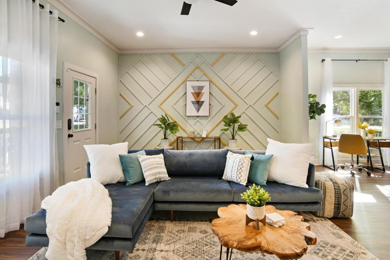 Sun Lit Modern Home With Good Vibes And Lots Of Coffee - Designedbydom Atlanta Exteriör bild